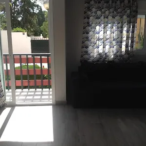 https://apartamento-las-naciones-2.hotelsinnerja.org